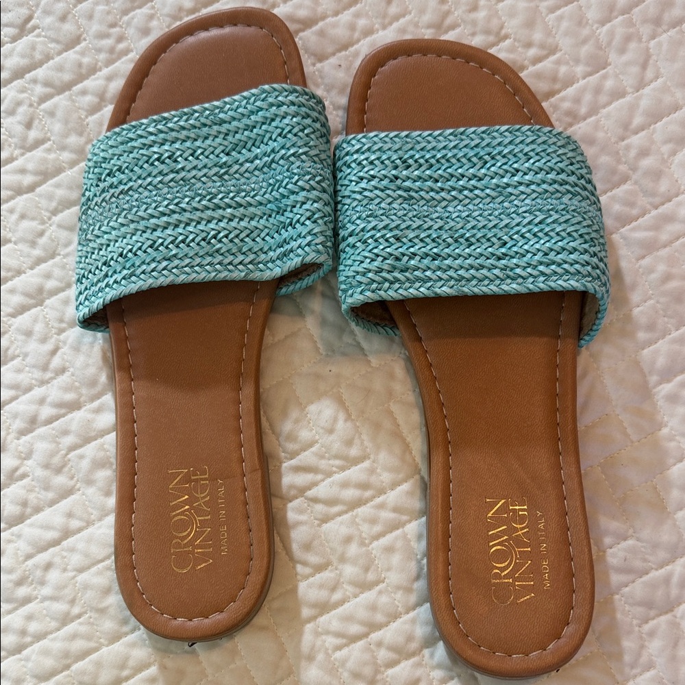 Crown Vintage Women's Blue Slide Sandals